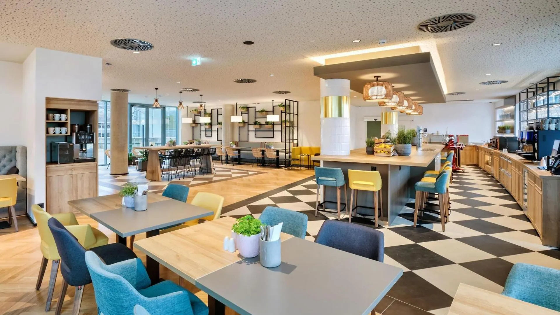 Spark By Hilton Vienna Messe Prater 4*,